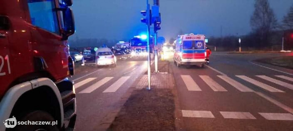 Zderzenie samochodów w Kamionie