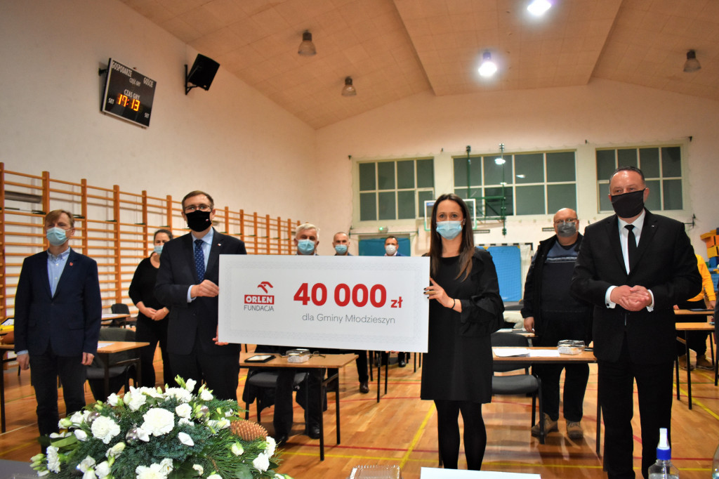 Iłów i Młodzieszyn z dofinansowaniem od Fundacji ORLEN