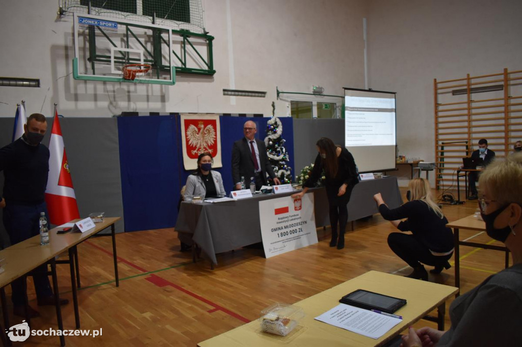 Iłów i Młodzieszyn z dofinansowaniem od Fundacji ORLEN