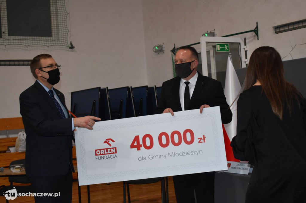 Iłów i Młodzieszyn z dofinansowaniem od Fundacji ORLEN