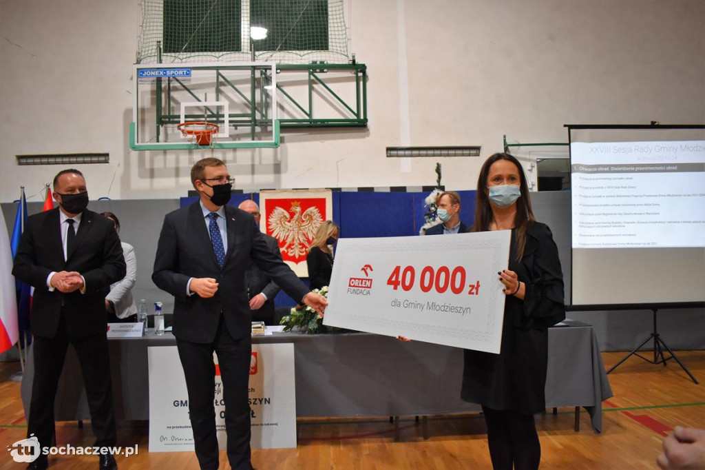 Iłów i Młodzieszyn z dofinansowaniem od Fundacji ORLEN
