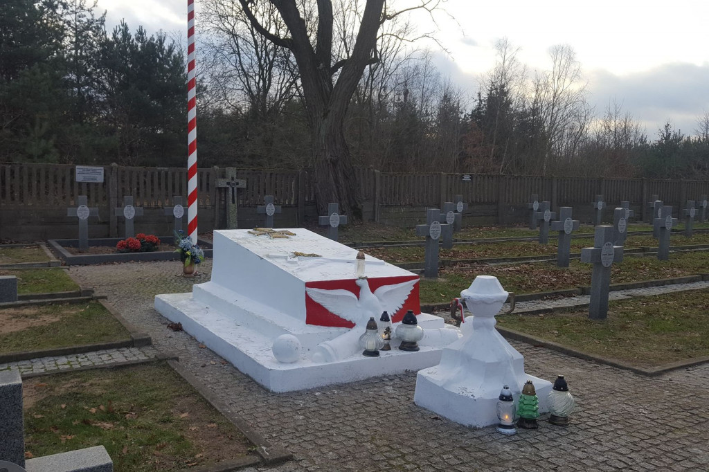 Cmentarz w Juliopolu wyremontowany