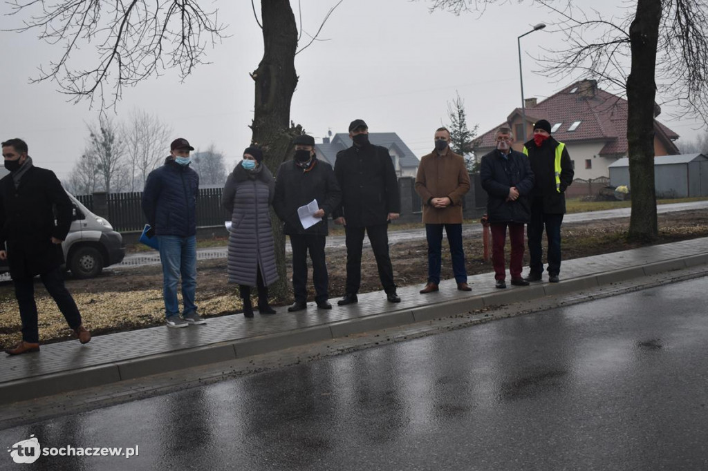 Teresin i Zuków bogatsze o inwestycje powiatowe