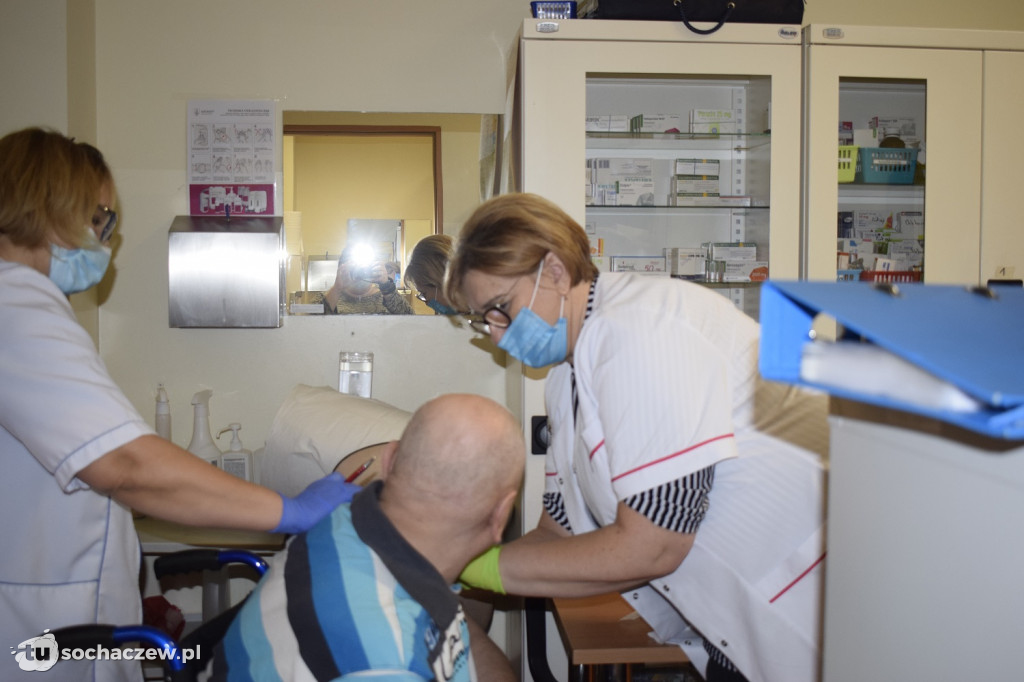 DPS w Młodzieszynie. Seniorzy zaszczepieni przeciw COVID-19