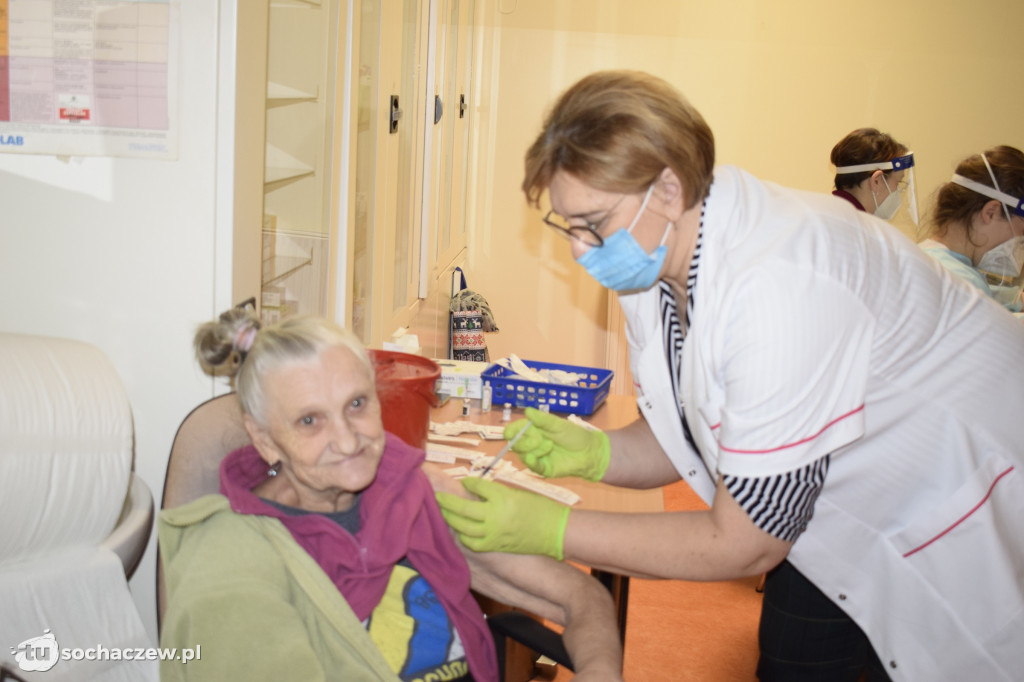 DPS w Młodzieszynie. Seniorzy zaszczepieni przeciw COVID-19