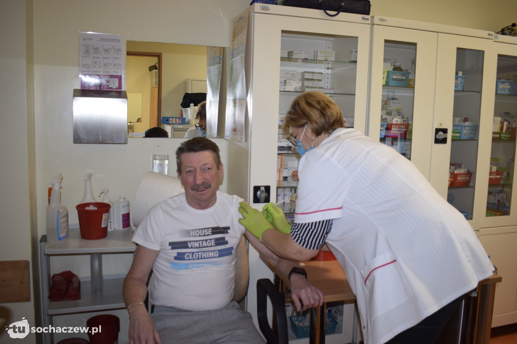 DPS w Młodzieszynie. Seniorzy zaszczepieni przeciw COVID-19
