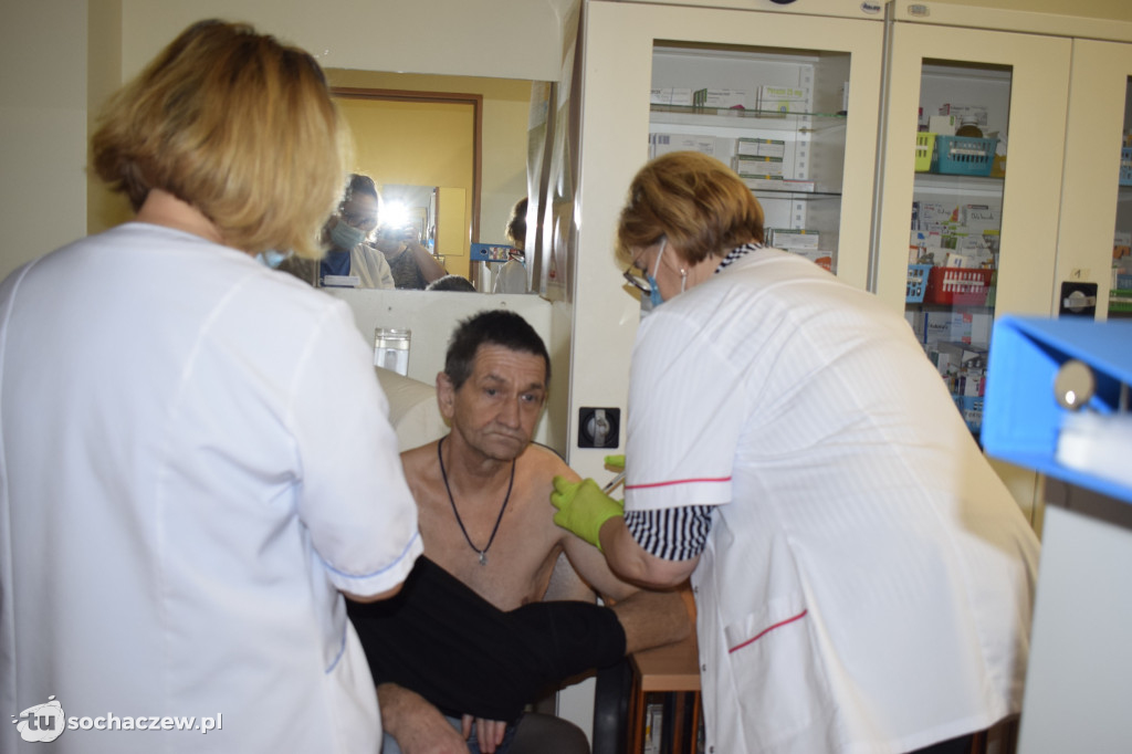 DPS w Młodzieszynie. Seniorzy zaszczepieni przeciw COVID-19