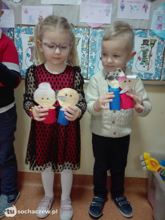 Wirtualny Dzień Babci i Dziadka w Przedszkolu w Giżycach