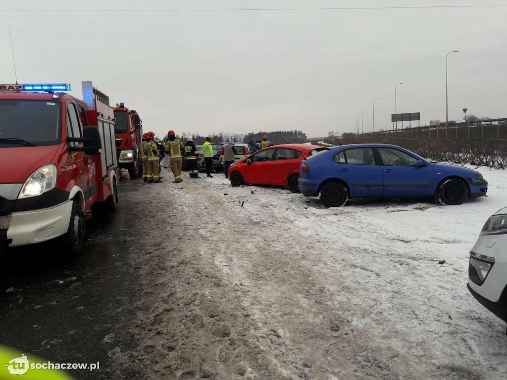Nietrzeźwy spowodował kolizję z 10 samochodami