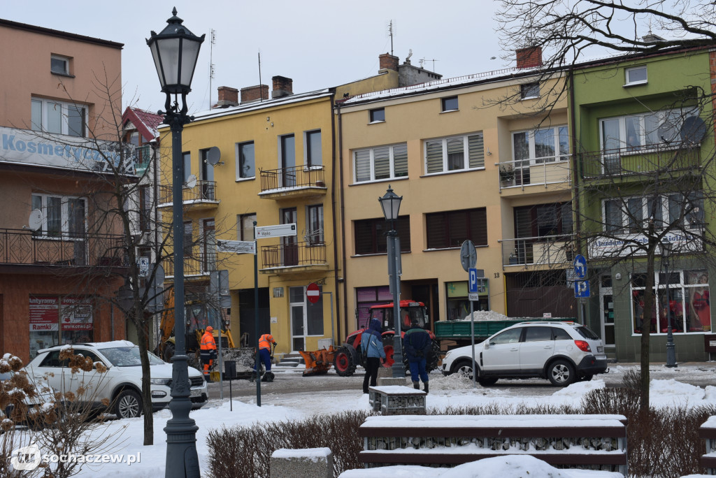 Sochaczew: akcja wywożenia śniegu z miasta