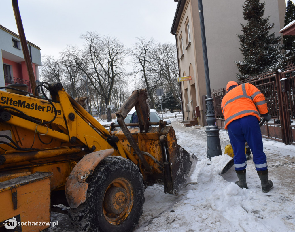 Sochaczew: akcja wywożenia śniegu z miasta