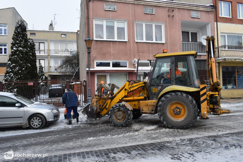 Sochaczew: akcja wywożenia śniegu z miasta