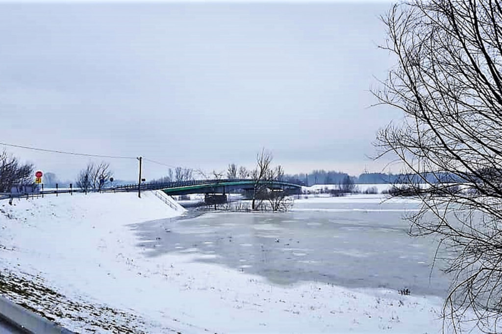Alert hydrologiczny. Bzura i Wisła przybiera
