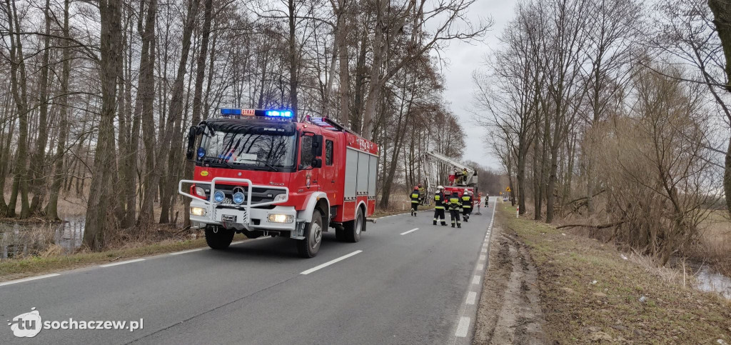 Skutki silnego wiatru w powiecie