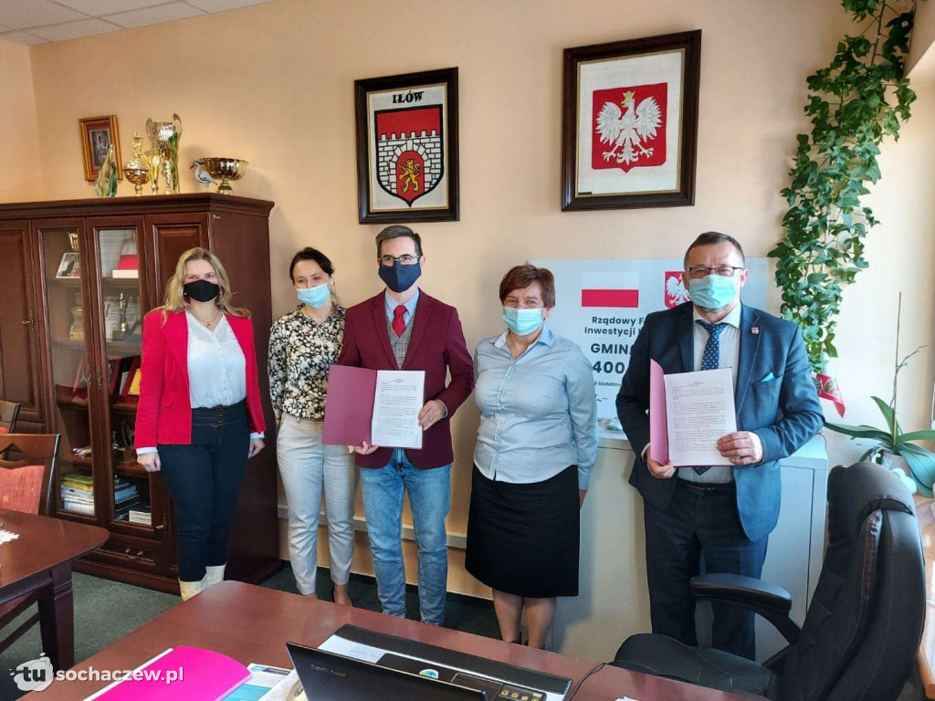 Gmina Iłów z umową na odbiór śmieci