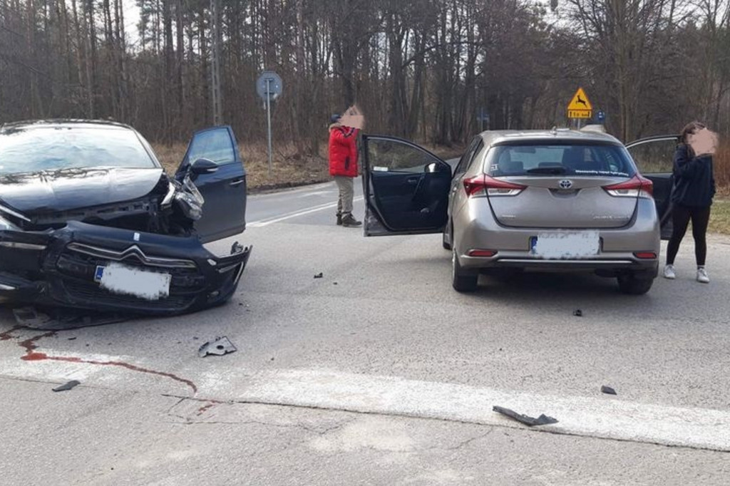 Zderzenie aut w Budkach Żelazowskich