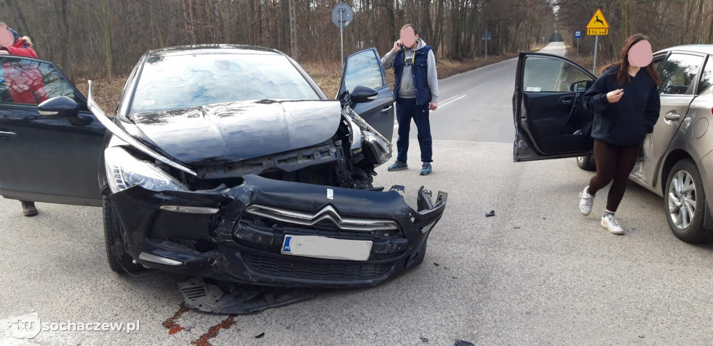 Zderzenie aut w Budkach Żelazowskich