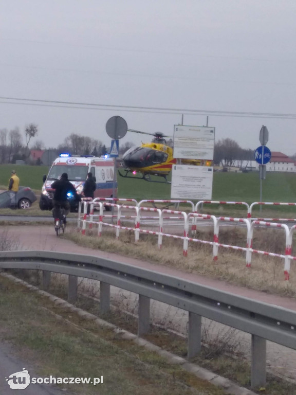 Szymanów: zderzenie dwóch osobówek. Droga zablokowana