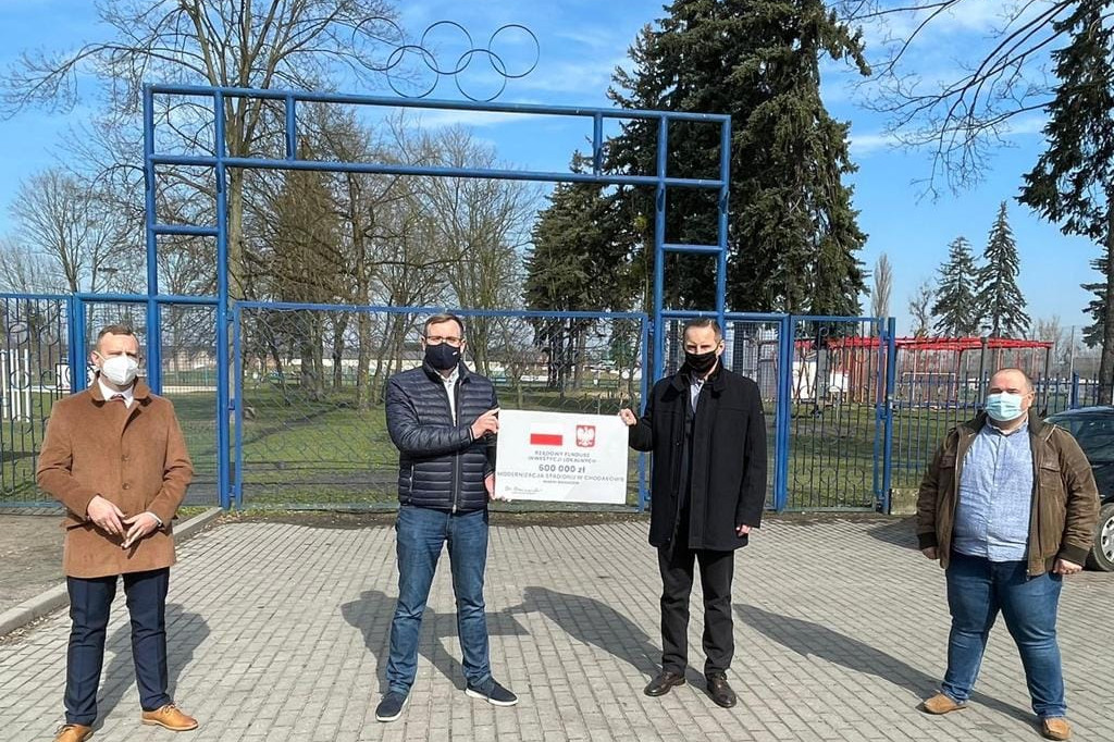 600 tysięcy na modernizację stadionu w Chodakowie
