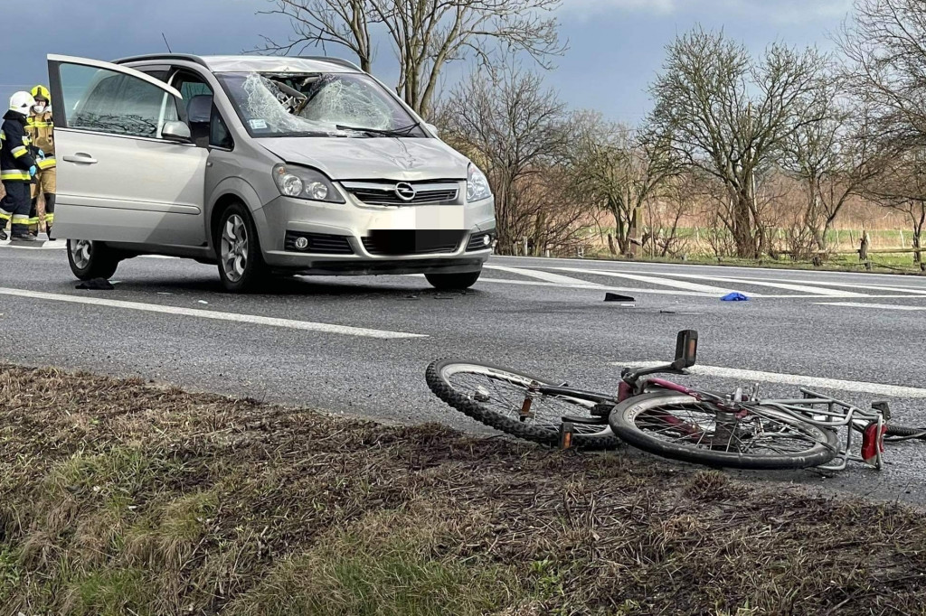 Potrącenie rowerzysty w Chrzczanach