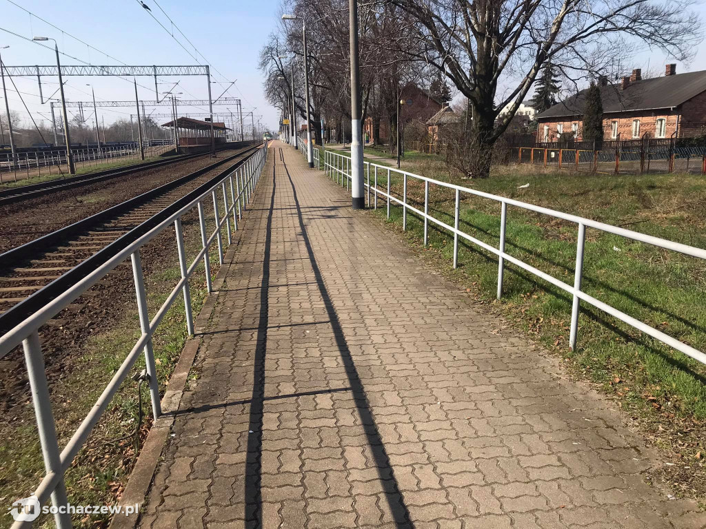 Śmieci przy PKP