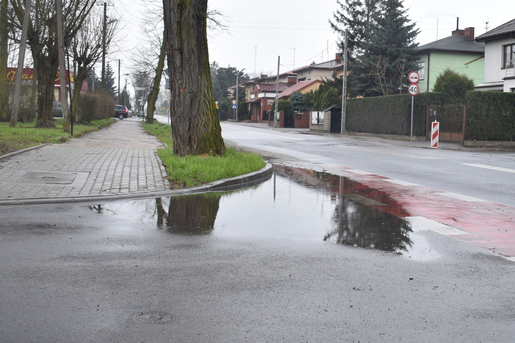 15 Sierpnia. Ta kałuża budzi obawy