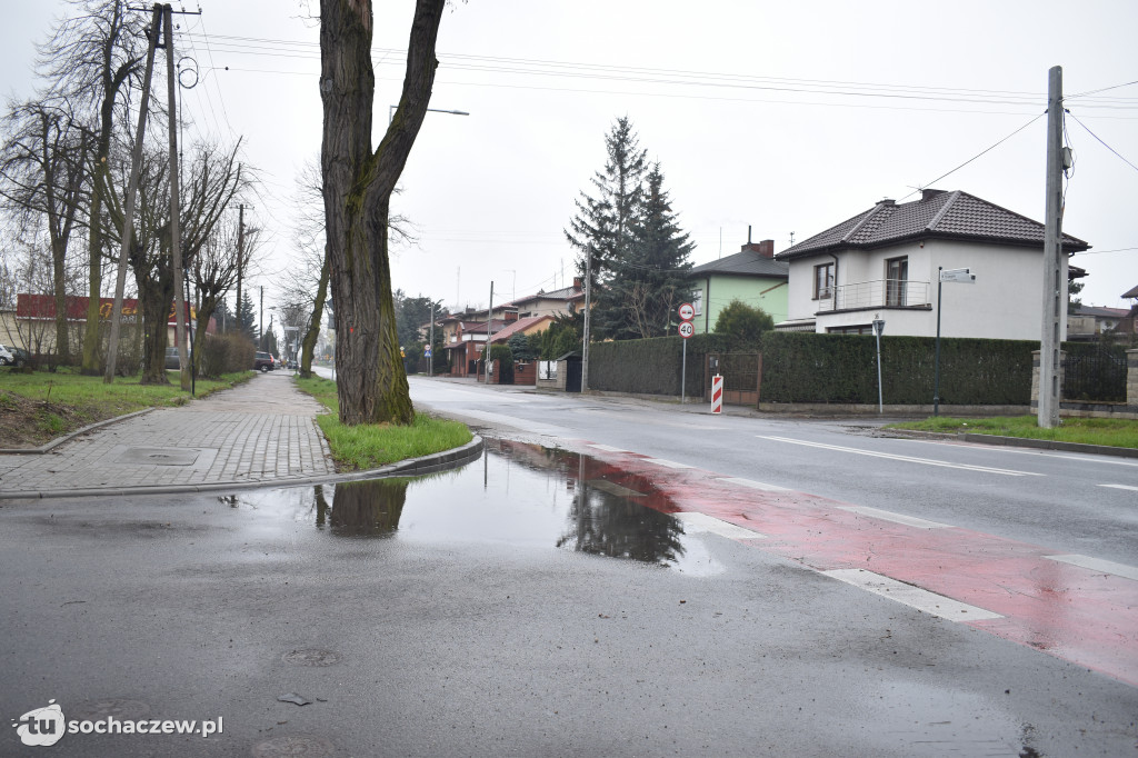 15 Sierpnia. Ta kałuża budzi obawy