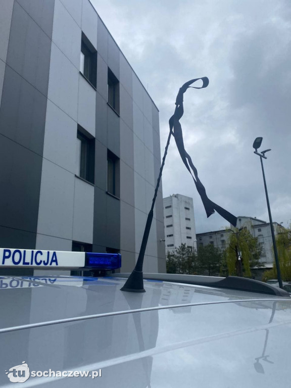 Sochaczewscy funkcjonariusze w hołdzie poległemu na służbie policjantowi z Raciborza