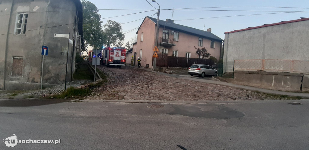 Sochaczew: pożar budynku przy Farnej