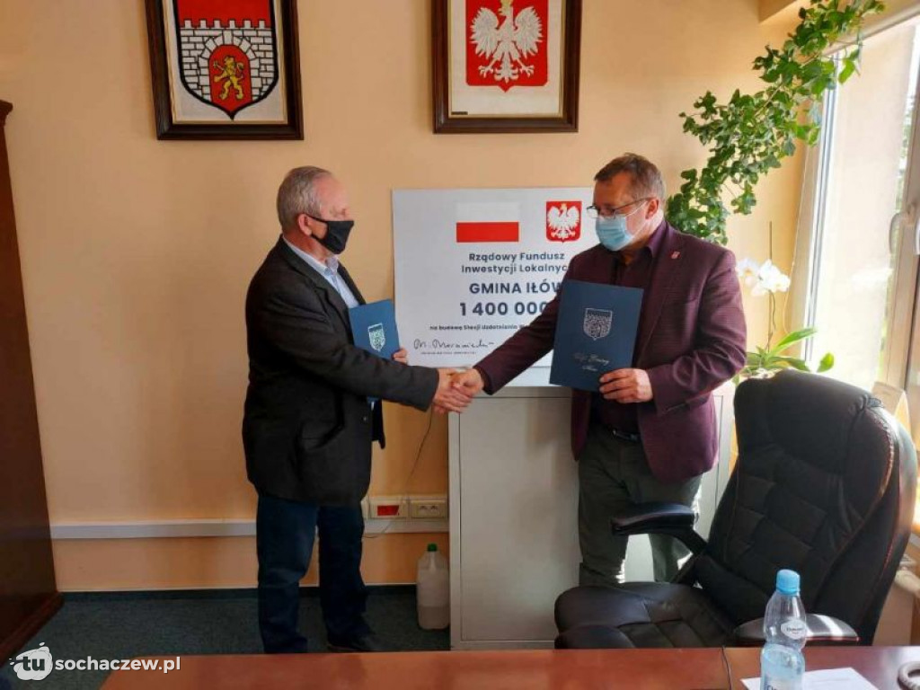 Iłów: umowa na remont SP Giżyce podpisana