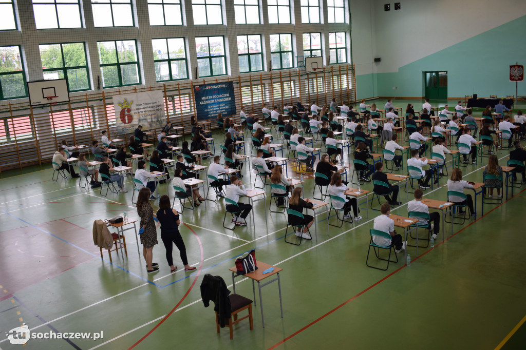 Egzamin ósmoklasistów w SP nr 6 w Sochaczewie