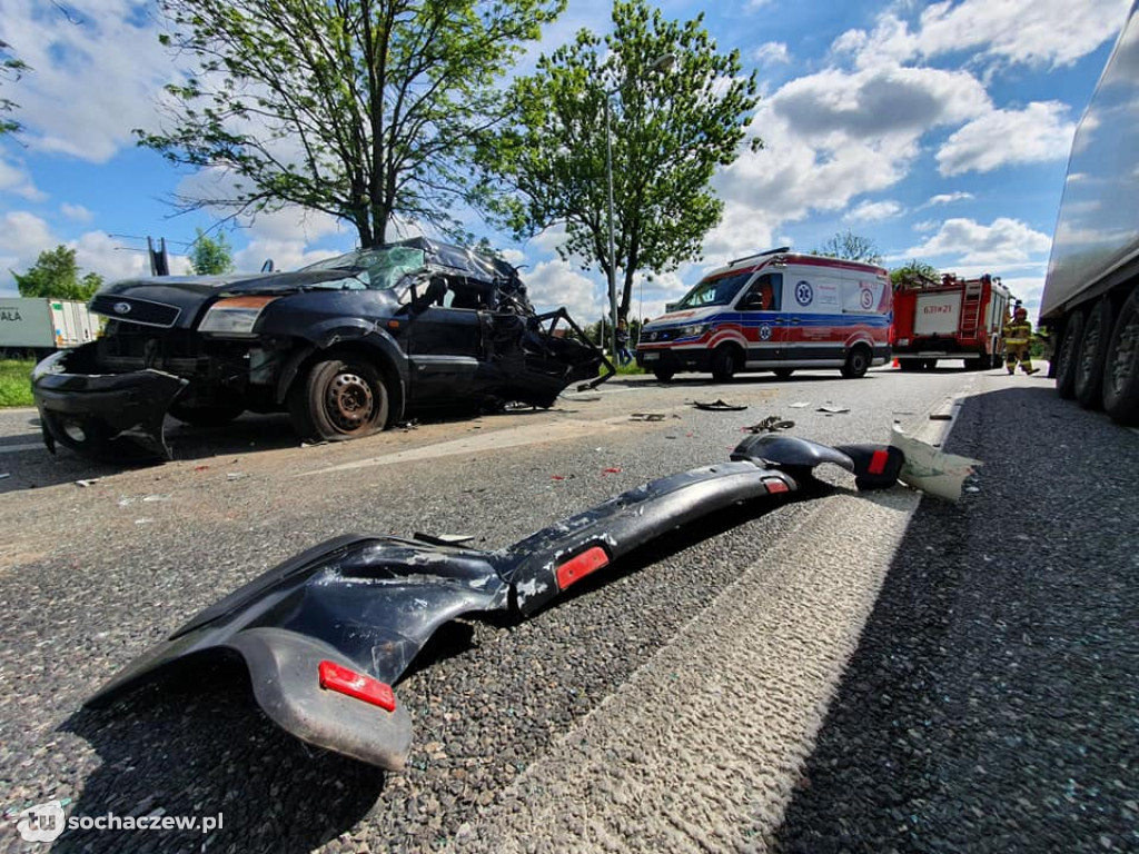Wypadek w Kożuszkach Parcel. Kierowca forda ciężko ranny
