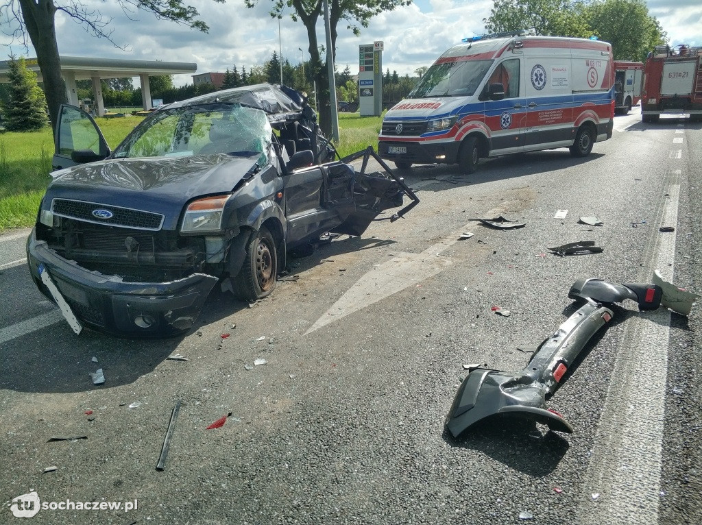Wypadek w Kożuszkach Parcel. Kierowca forda ciężko ranny