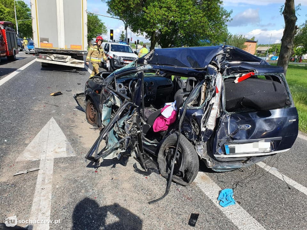 Wypadek w Kożuszkach Parcel. Kierowca forda ciężko ranny