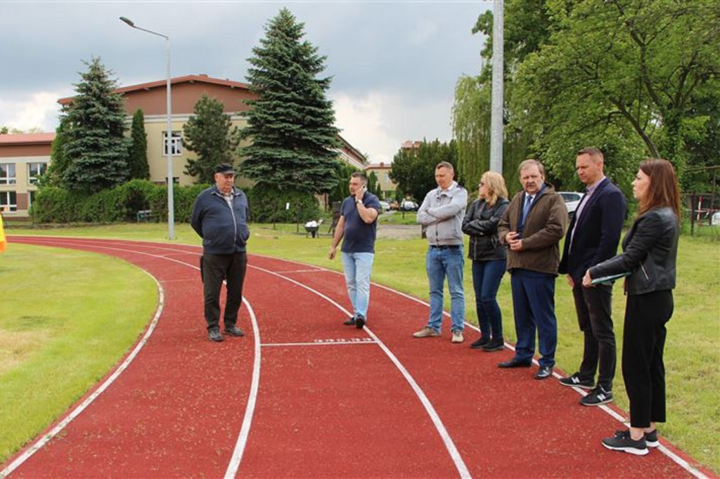 Boisko przy Ogrodniku oddane do użytku