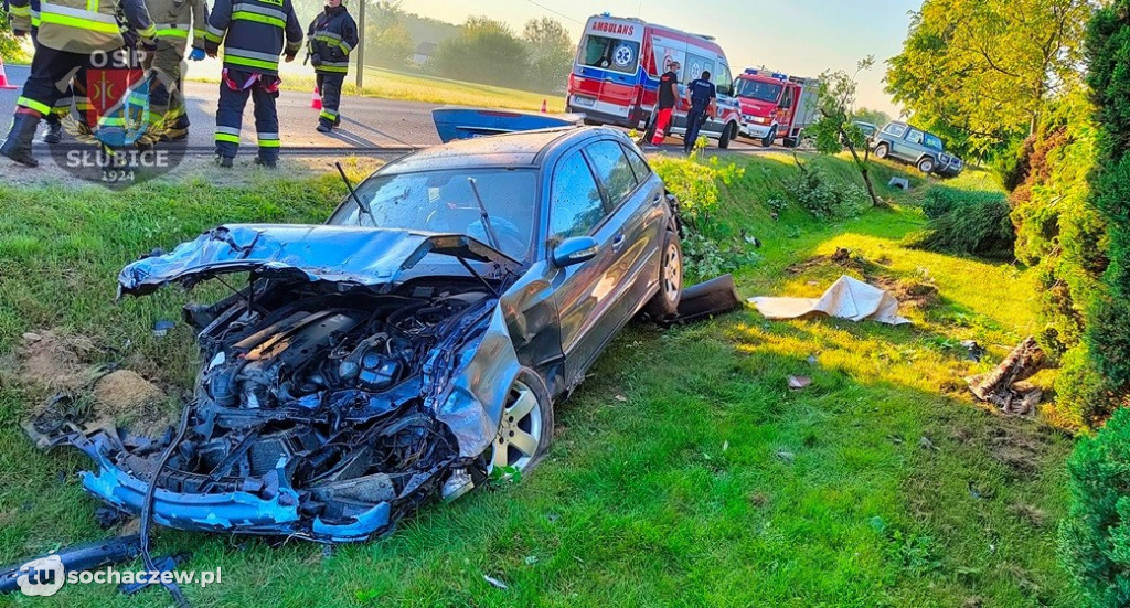 DW 575 auto wypadło z drogi