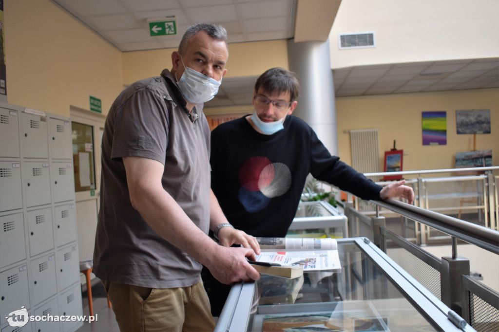 Kocham Polskę wystawa prac w Miejskiej Bibliotece w Sochaczewie