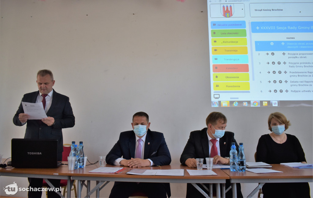 Brochów sesja absolutoryjna