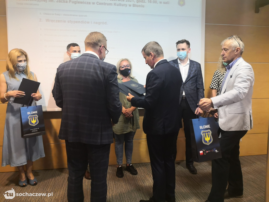 Burmistrz Błonia z absolutorium