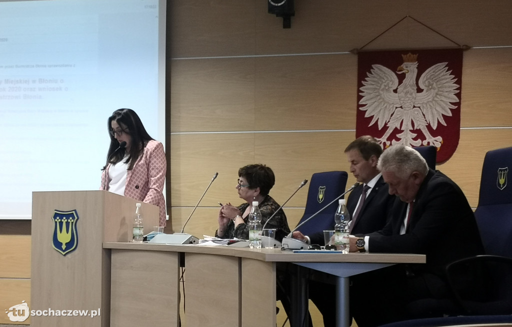 Burmistrz Błonia z absolutorium