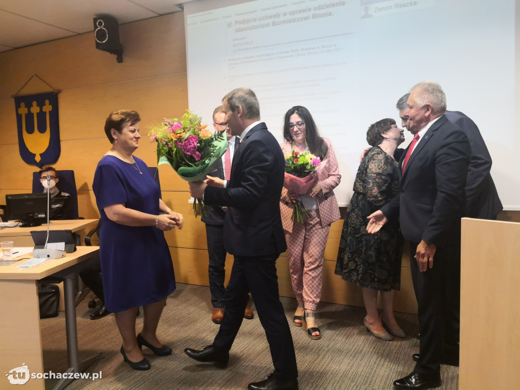 Burmistrz Błonia z absolutorium