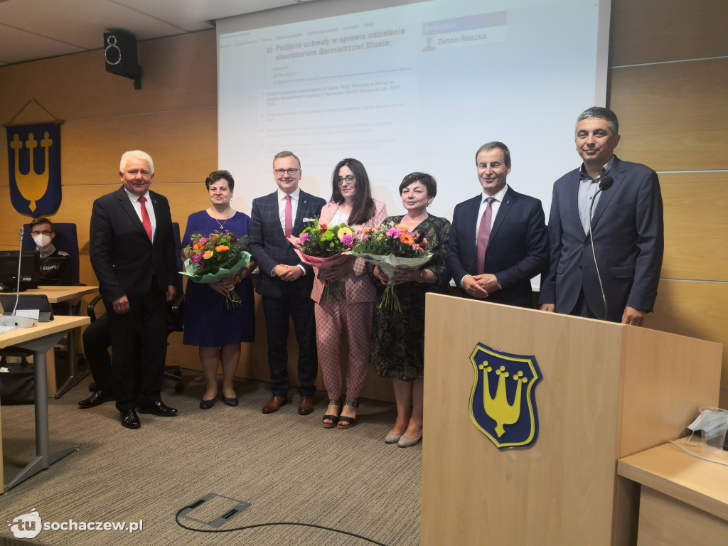 Burmistrz Błonia z absolutorium