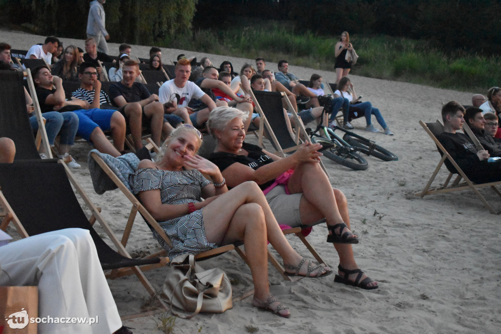 Kino Letnie 2021. Tłumy nad Bzurą