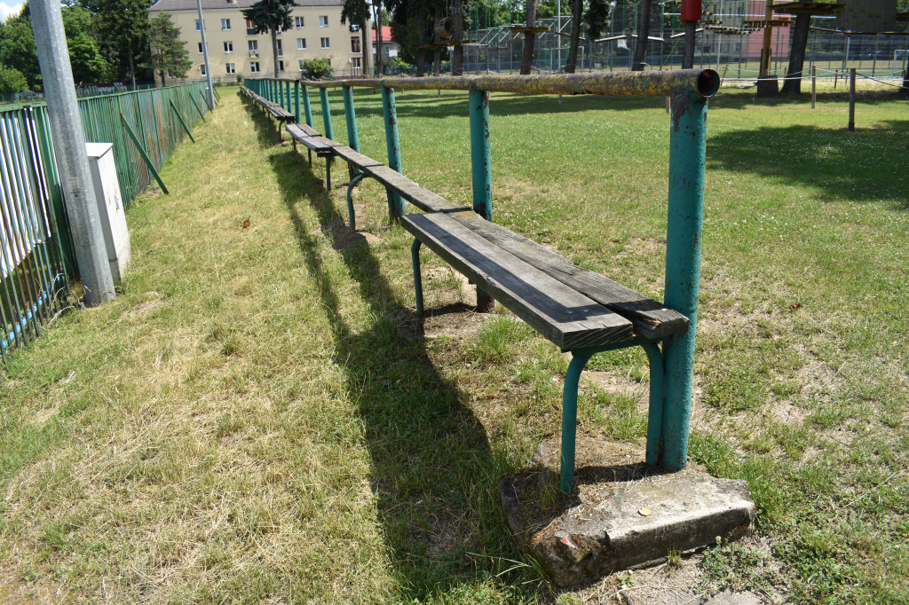 Stadion w Chodakowie przygotowany do remontu