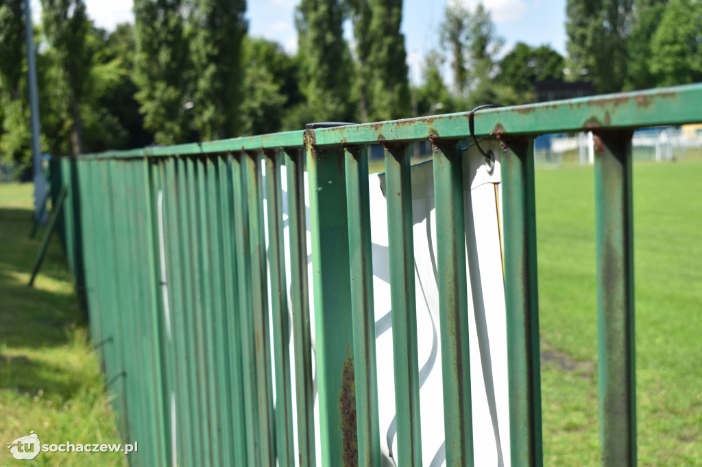 Stadion w Chodakowie przygotowany do remontu