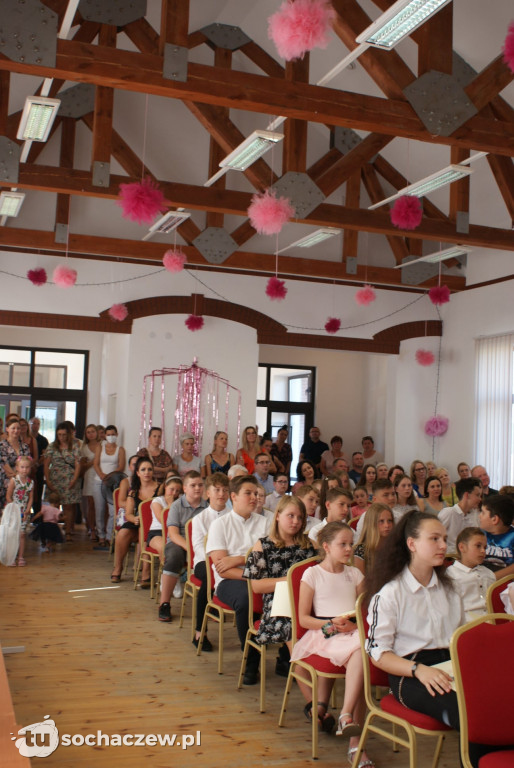 Brochów wręczenie stypendiów wójta
