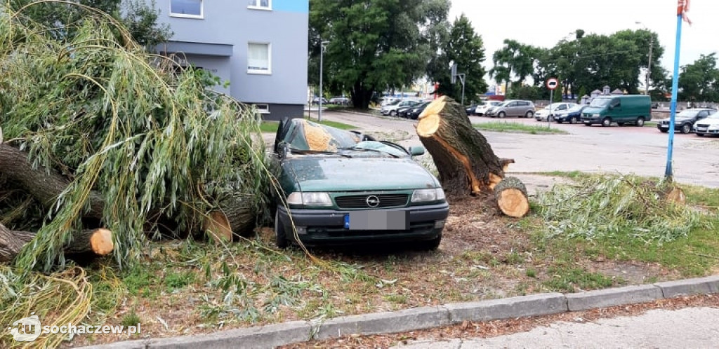 Burza Sochaczew 9 lipca. Kilkadziesiąt interwencji strażaków