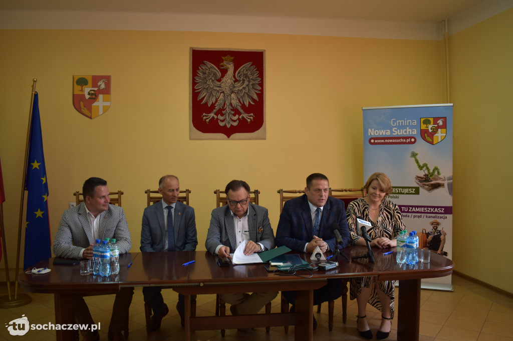 Inwestycje w gminach Nowa Sucha, Rybno oraz Brochów ze wsparciem samorządu Mazowsza