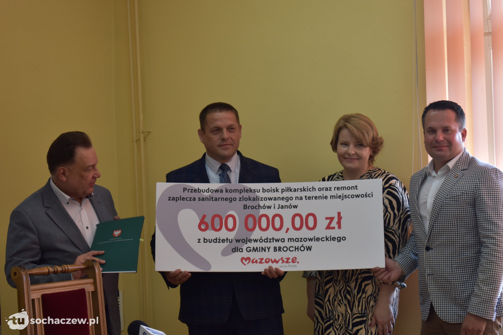 Inwestycje w gminach Nowa Sucha, Rybno oraz Brochów ze wsparciem samorządu Mazowsza
