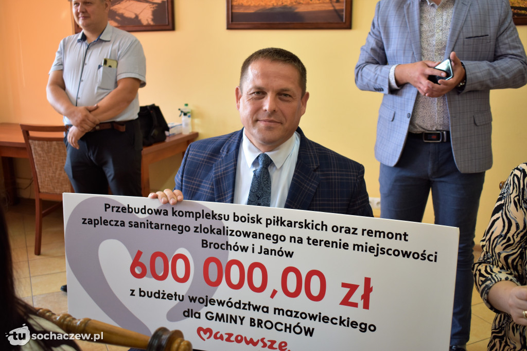 Inwestycje w gminach Nowa Sucha, Rybno oraz Brochów ze wsparciem samorządu Mazowsza